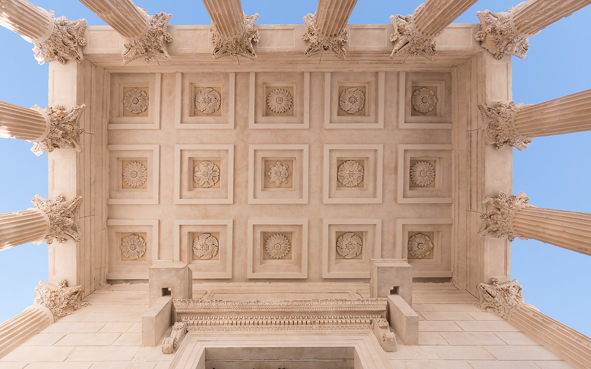 5e photo gagnante : Maison Carrée, par Martin Kraft