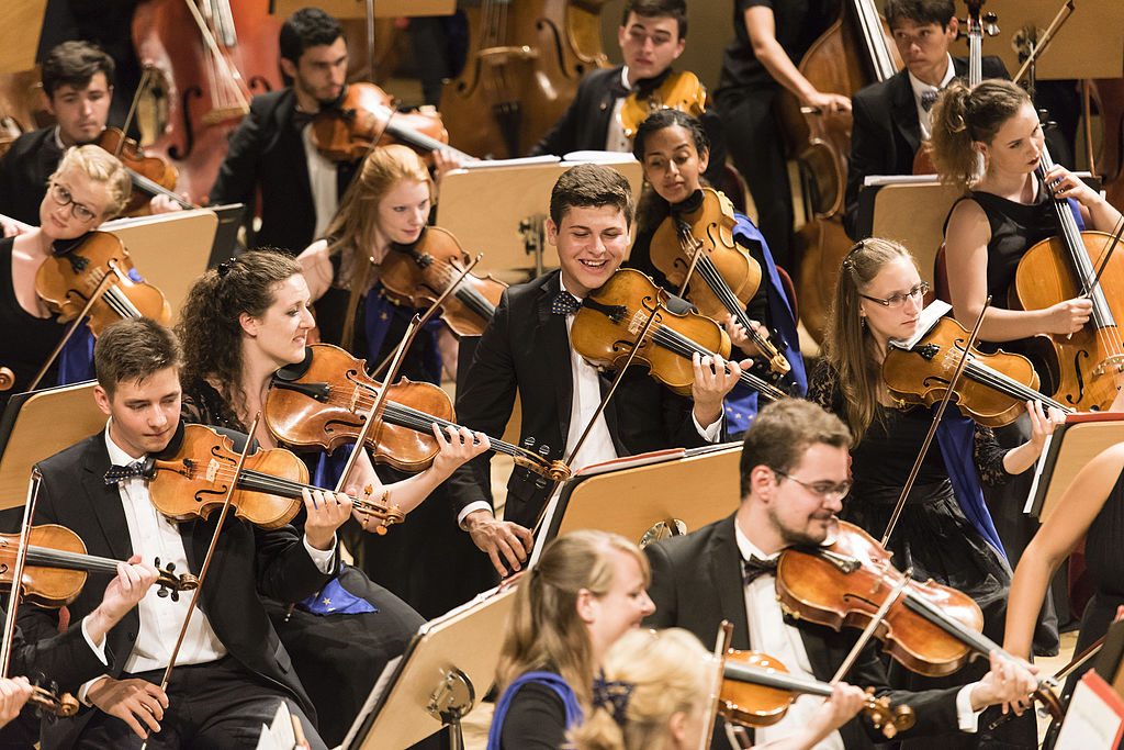 Droit d'auteur, filtres de contenu et Beethoven (photo de l'orchestre des jeunes de l'Union européenne en 2015, Peter Adamik CC BY-SA 4.0) 
