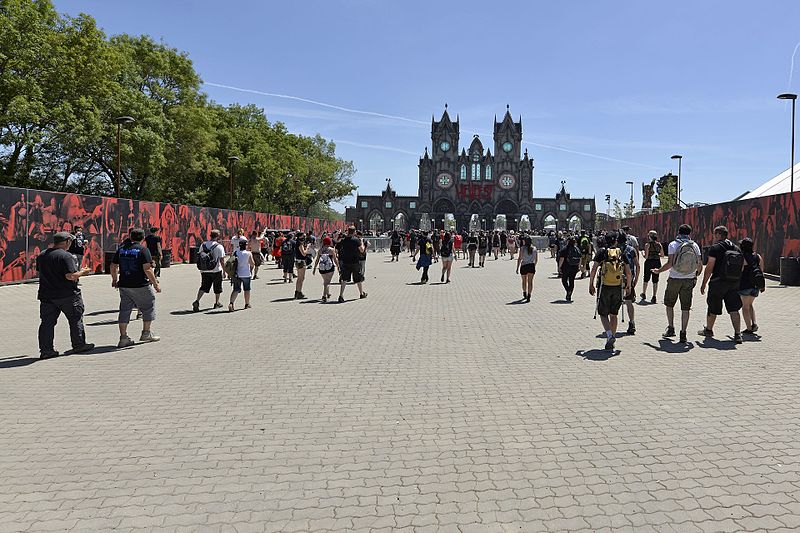 Entrée du Hellfest 2017.