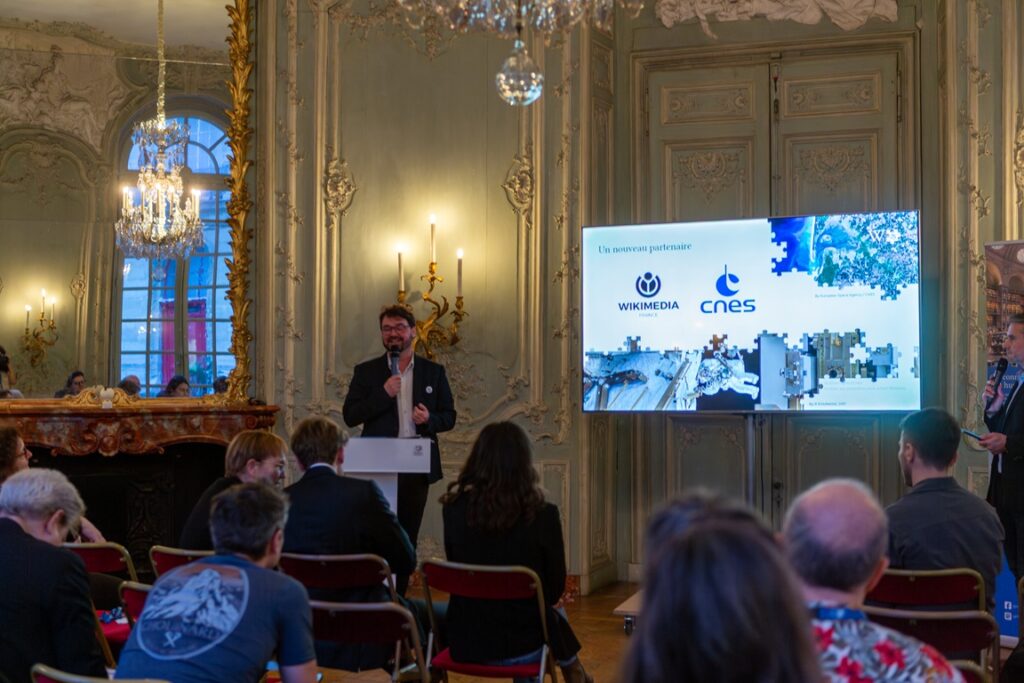 Rémy Gerbet dévoile le partenariat avec le CNES lors de la conférence de presse du 13 janvier 2026